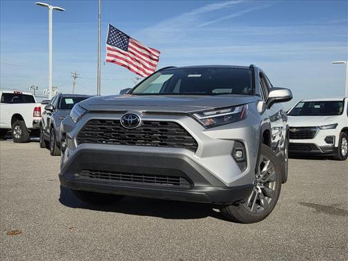 2023 Toyota RAV4 XLE Premium