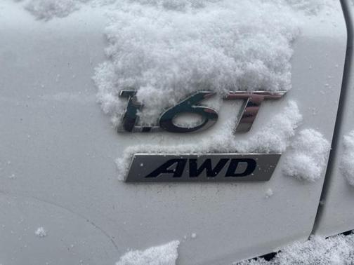 2022 Hyundai KONA Limited