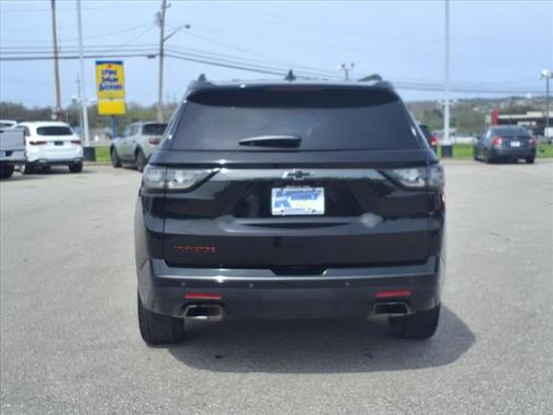 2021 Chevrolet Traverse Premier