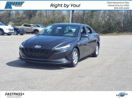 2022 Hyundai ELANTRA SE