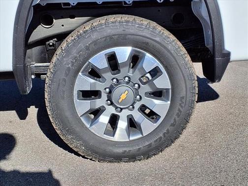 2025 Chevrolet Silverado 2500 Custom