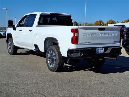2025 Chevrolet Silverado 2500 Custom