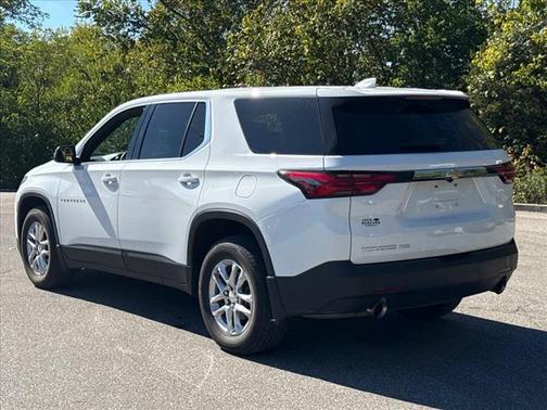 2023 Chevrolet Traverse LS