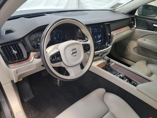 2019 Volvo S60 T6 Inscription