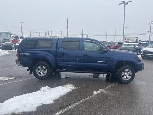 2015 Toyota Tacoma Base