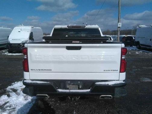2021 Chevrolet Silverado 1500 Custom Trail Boss
