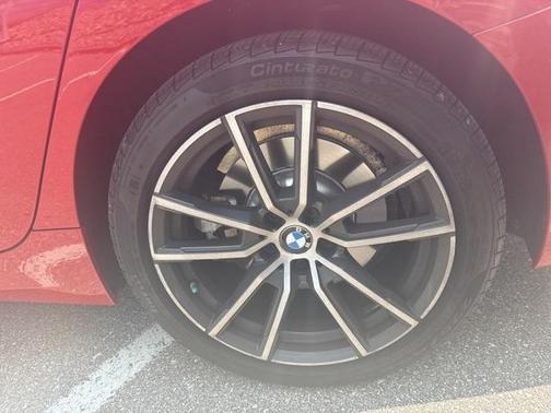 2022 BMW 330 i xDrive
