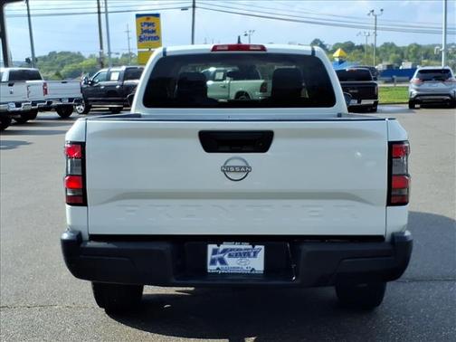 2024 Nissan Frontier S