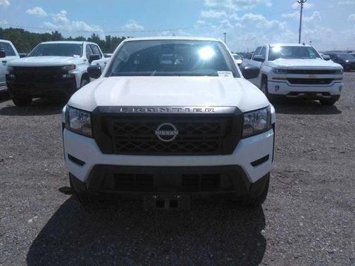 2024 Nissan Frontier S