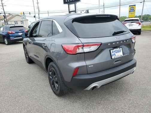 Gray Metallic 2021 Ford Escape SE