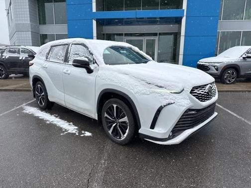 2022 Toyota Highlander XSE