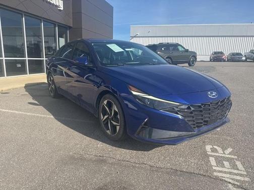 2021 Hyundai ELANTRA Limited