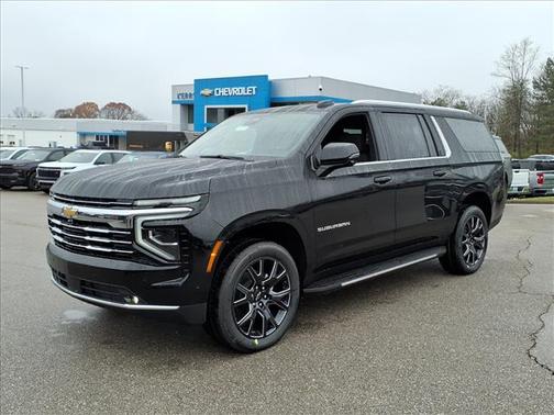 2026 Chevrolet Suburban LT