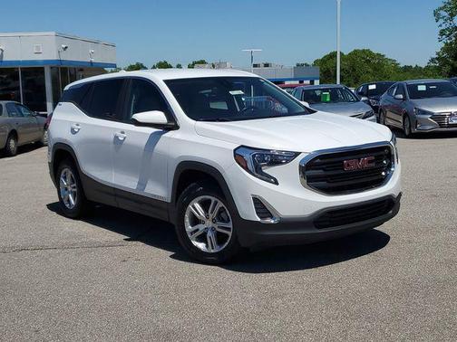 Summit White 2021 GMC Terrain SLE