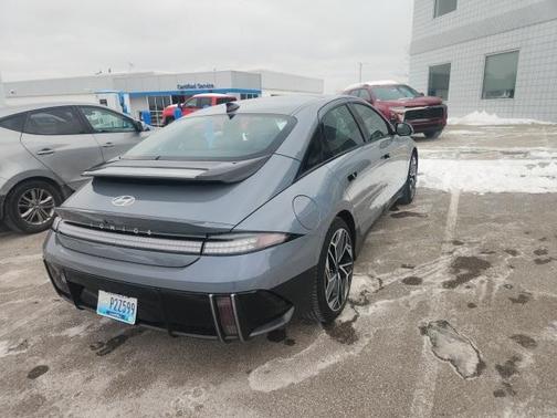 2025 Hyundai IONIQ 6 Limited