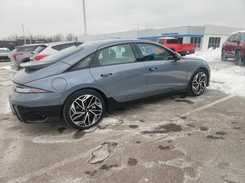 2025 Hyundai IONIQ 6 Limited