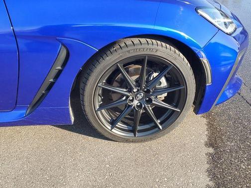 2023 Toyota GR86 Premium