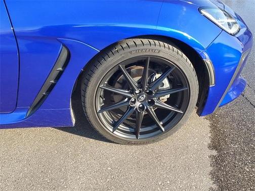 2023 Toyota GR86 Premium