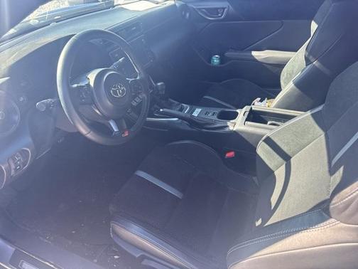 2023 Toyota GR86 Premium