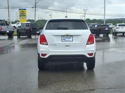 2022 Chevrolet Trax LS