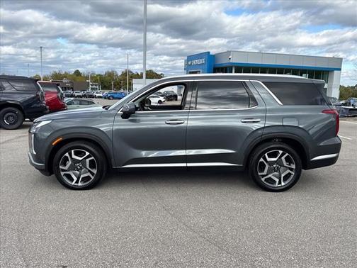 2025 Hyundai PALISADE SEL Premium