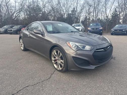 2013 Hyundai Genesis Coupe 2.0T R-Spec