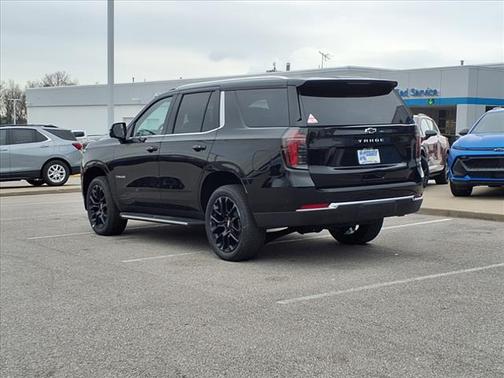2025 Chevrolet Tahoe LS