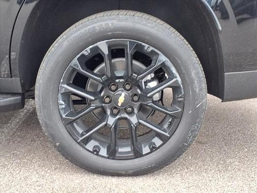 2025 Chevrolet Tahoe LS