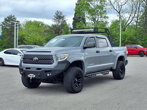 2018 Toyota Tundra SR5