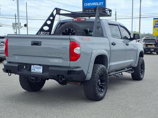 2018 Toyota Tundra SR5