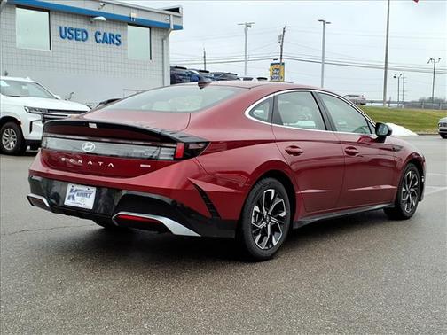 2025 Hyundai SONATA SEL