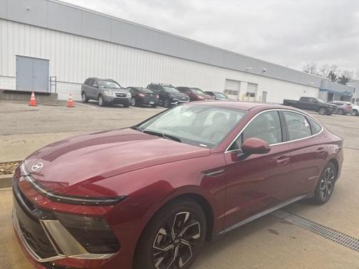 2025 Hyundai SONATA SEL