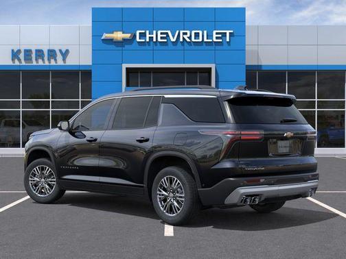 Mosaic Black Metallic 2026 Chevrolet Traverse LT