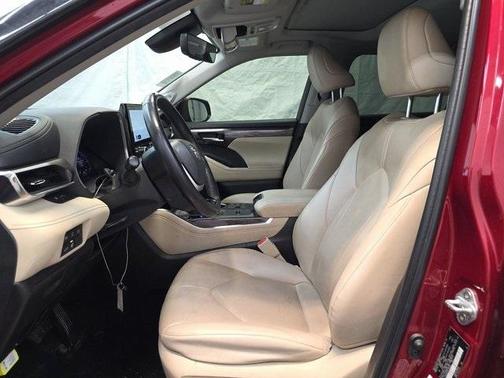 2023 Toyota Highlander Hybrid Limited