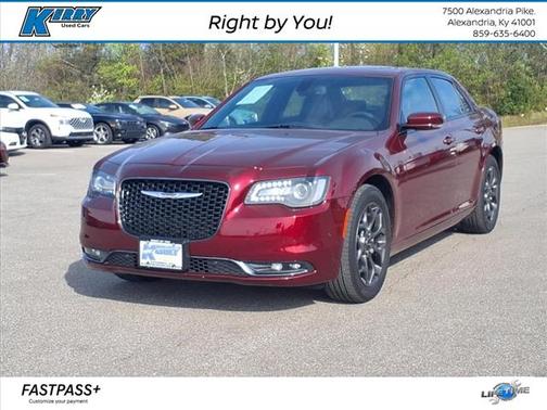 2018 Chrysler 300 S