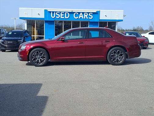 2018 Chrysler 300 S