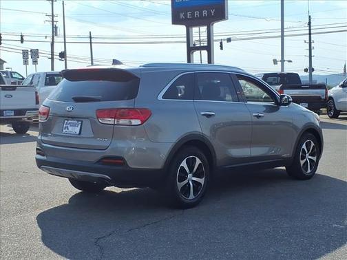2018 Kia Sorento EX