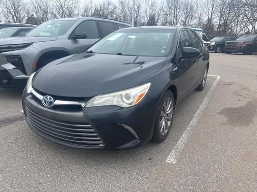 2016 Toyota Camry Hybrid 