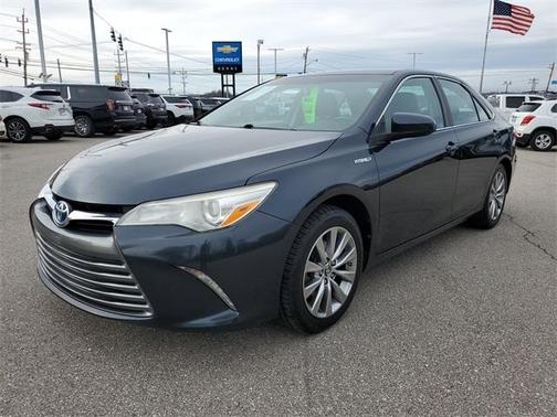 2016 Toyota Camry Hybrid XLE