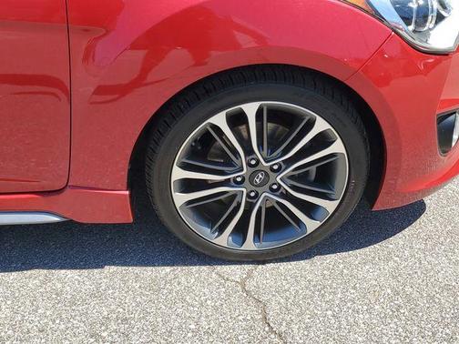 Boston Red 2016 Hyundai Veloster Turbo