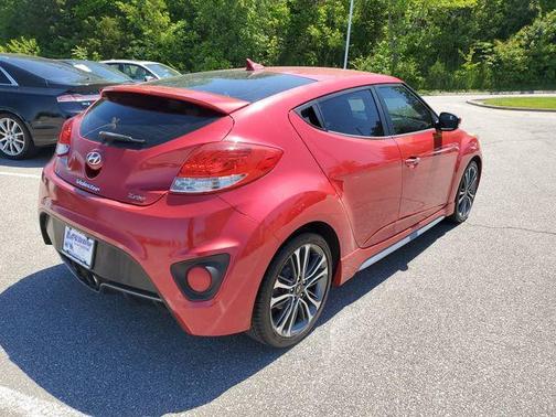 Boston Red 2016 Hyundai Veloster Turbo