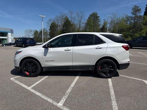 Iridescent Pearl Tricoat 2019 Chevrolet Equinox 2LT