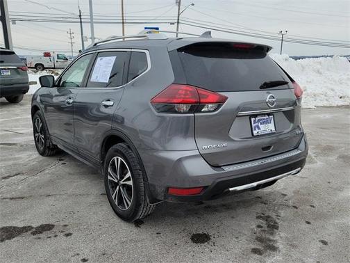 2020 Nissan Rogue SV