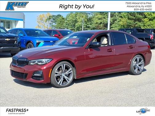 2022 BMW 330 i xDrive