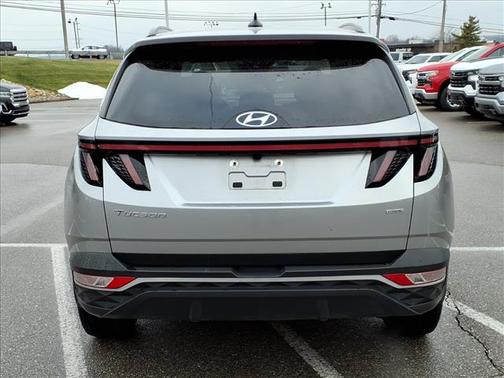 2022 Hyundai TUCSON SEL