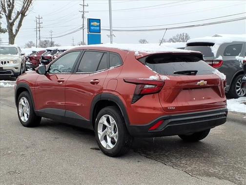 2024 Chevrolet Trax LS