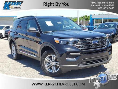 Black Metallic 2023 Ford Explorer XLT