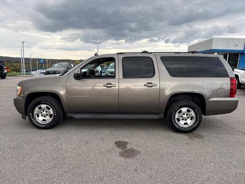 2013 Chevrolet Suburban 1500 LT