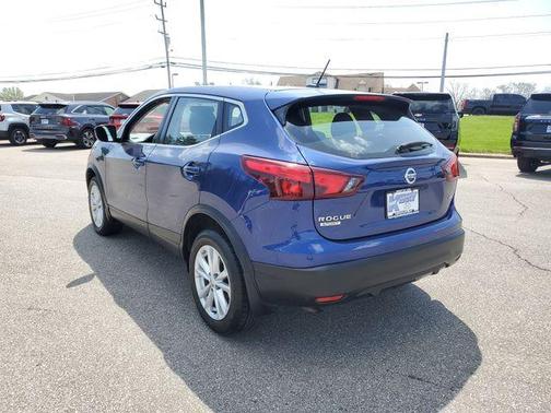 2018 Nissan Rogue Sport S