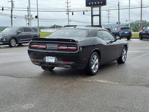 2021 Dodge Challenger SXT
